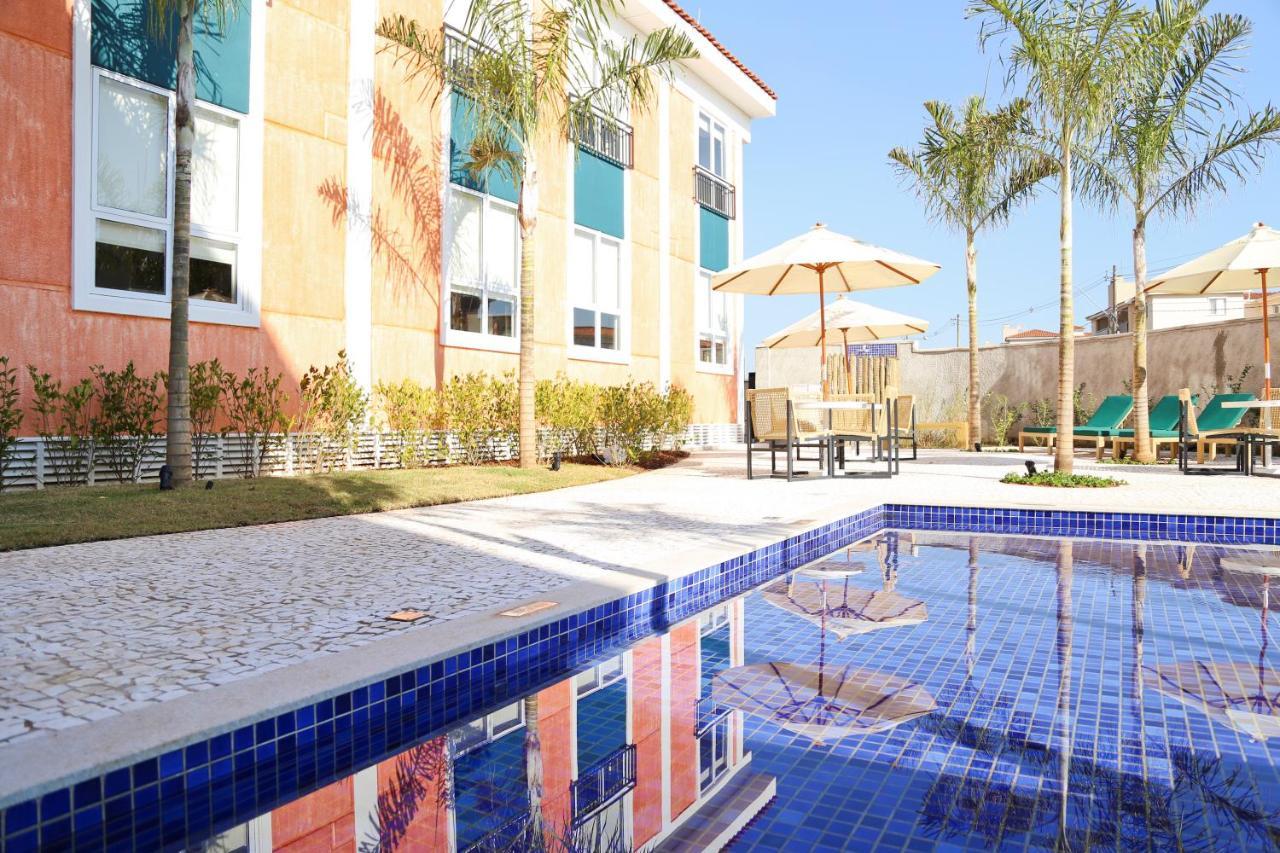 קמפינאס Vitoria Hotel Express Dom Pedro מראה חיצוני תמונה