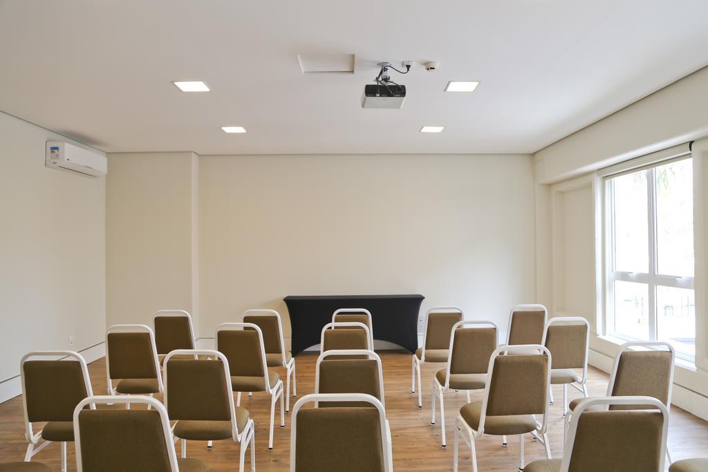 קמפינאס Vitoria Hotel Express Dom Pedro מראה חיצוני תמונה