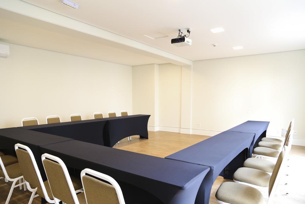 קמפינאס Vitoria Hotel Express Dom Pedro מראה חיצוני תמונה