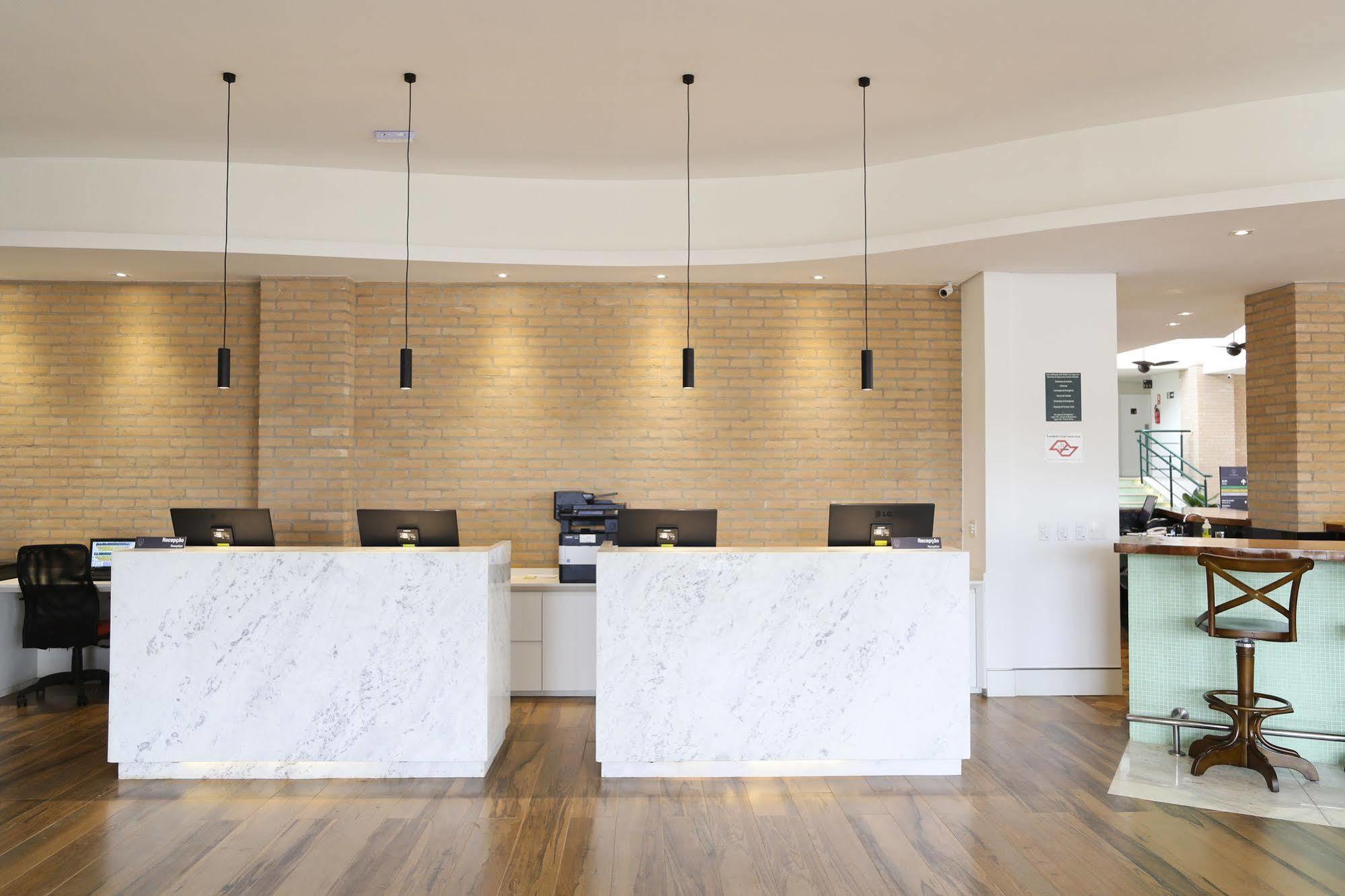 קמפינאס Vitoria Hotel Express Dom Pedro מראה חיצוני תמונה